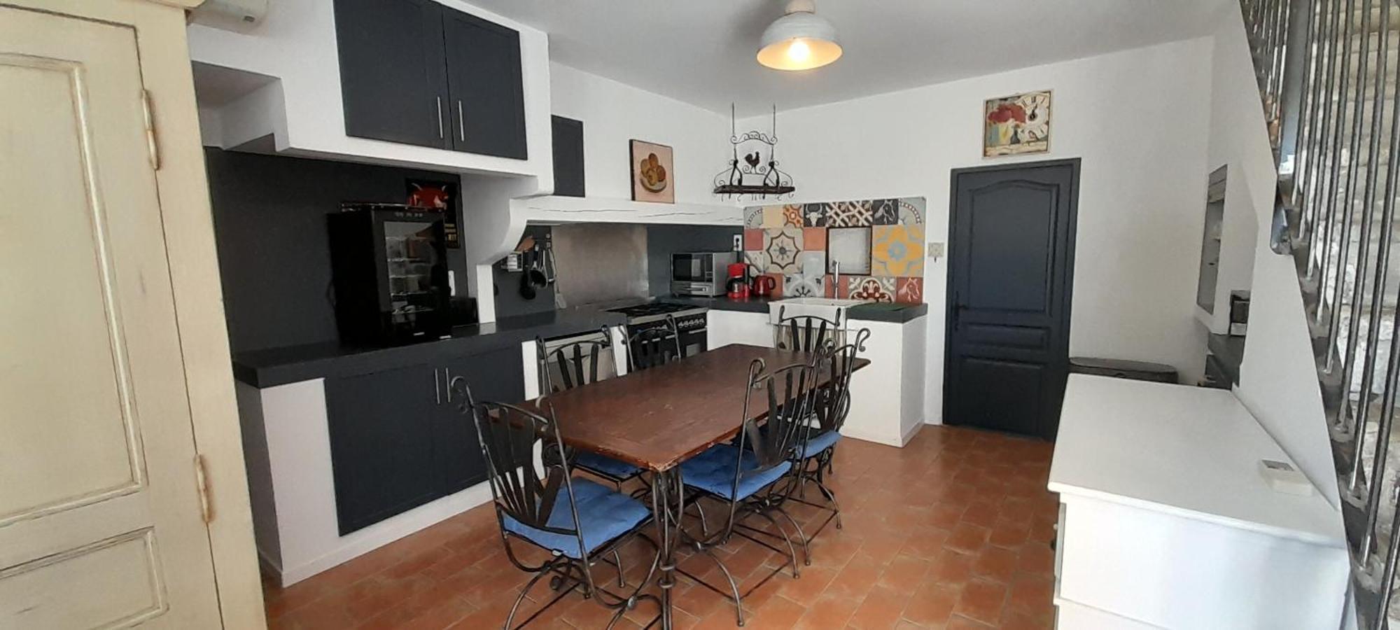 Le Mas de la Chadeniere Villeneuve-de-Berg Habitación foto