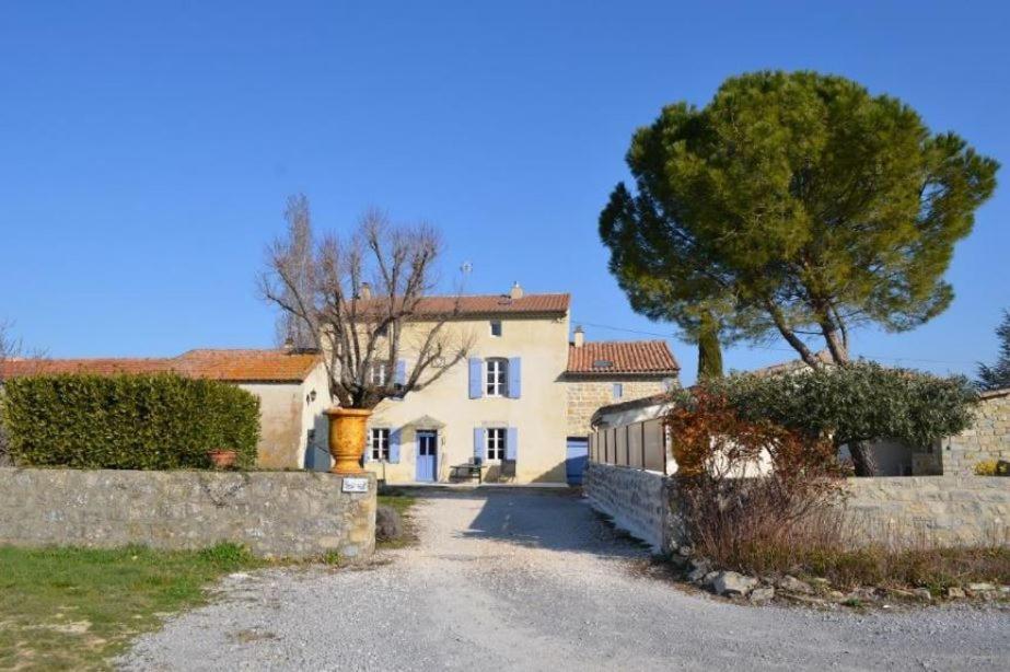 Le Mas de la Chadeniere Villeneuve-de-Berg Exterior foto
